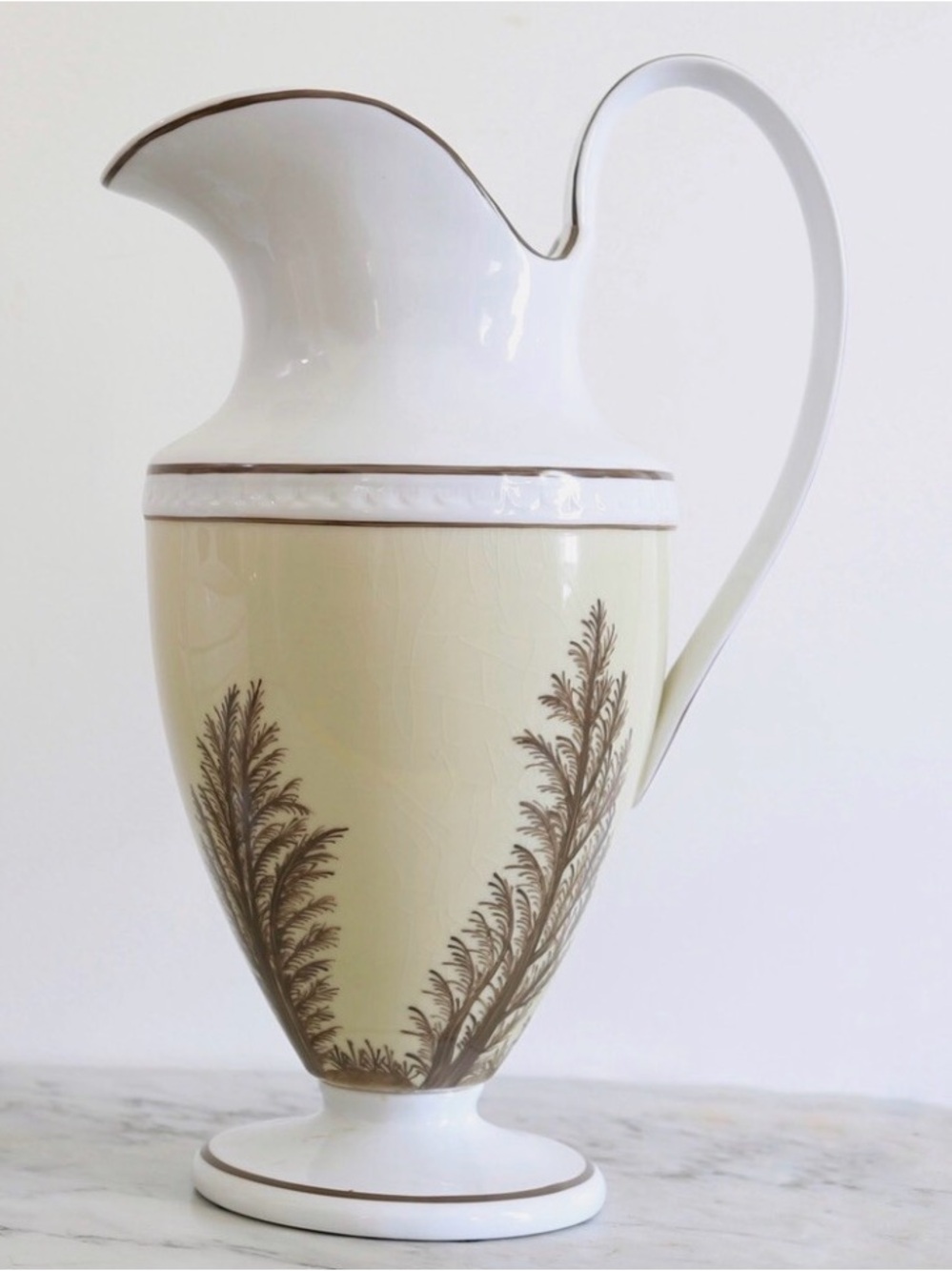 Rare Williamsburg Global Views Large Pitcher Classic Mochaware Crackle Glaze